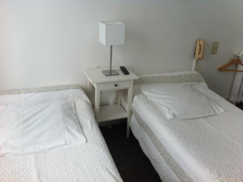 Le Monopole Hotel แร็งส์ ห้อง รูปภาพ